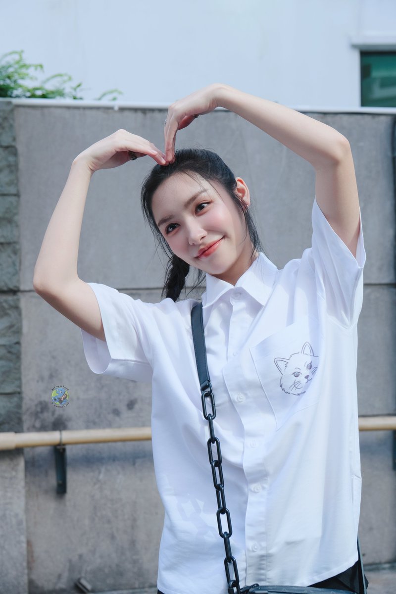lookkk427_sy's tweet photo. Hi, little girl 🤍🔮✨️

LOOKKAEW IS LOVE 23
#lookkaewkamollak https://t.co/589iI4VCMm