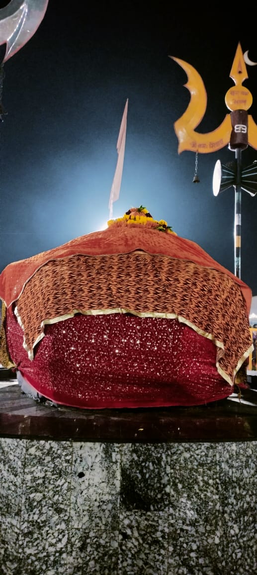 panditmishraji's tweet image. आज दिनांक 23-11-2024 शनिवार को कुबेरेश्वर धाम सीहोर के प्रदोष काल संध्या आरती का भव्य दर्शन
कुबेरेश्वर भंडारी आप सभी की मनोकामना पूरी करे
#kubereshwardhamsehore #kubereshwarmahadev #sihorewale 
#kubereshwardhamkeupay #Pandit_Pradeep_Ji_Mishra