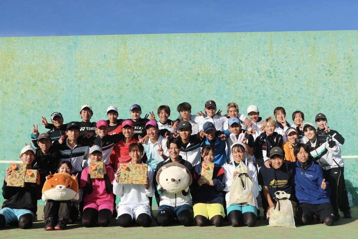 shinshusofttenn's tweet photo. 信州大学全学ソフトテニス部です！
11/9に納会、11/10に信大ミックスが行われました！

上位トーナメント
優勝🏆 濵中･安藤
2位🥈 竹澤･赤坂
3位🥉 市岡･岡

下位トーナメント
優勝🏆 櫻井･古村

今年度の部としての活動は以上となります！ https://t.co/L84lzkqfnm