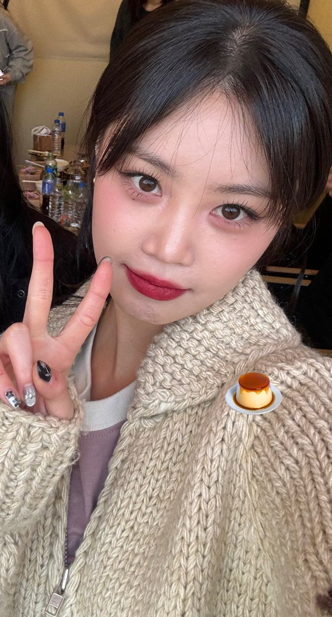 수진 셀카 너무 좋아용//︎ ♥︎ 
#수진 #SOOJIN