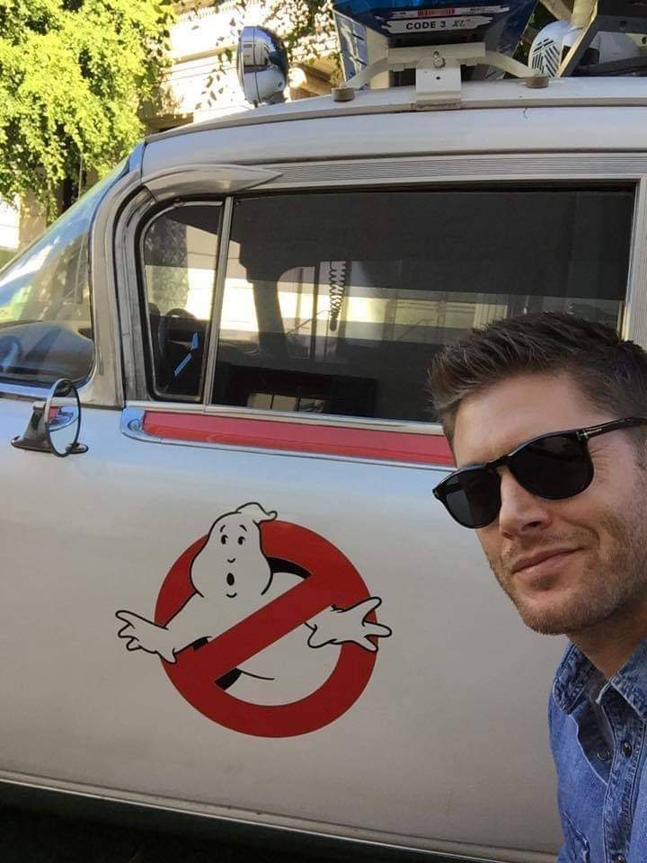 DyerbolicalDB's tweet photo. Supernatural meets the Ghostbusters.

Hell yes! https://t.co/mZMmQgovg9