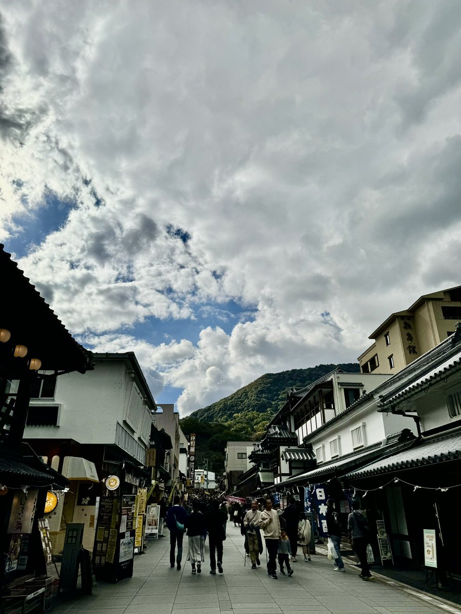 frescomachui's tweet photo. こんぴら、います⛩️
地域一丸！ええ町や〜 https://t.co/NfYg8B2z9Z