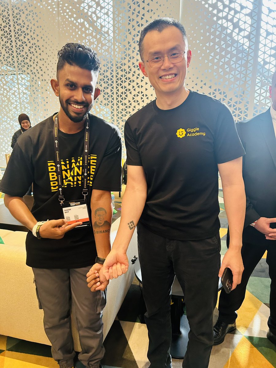 Giggle on BSC tweet media