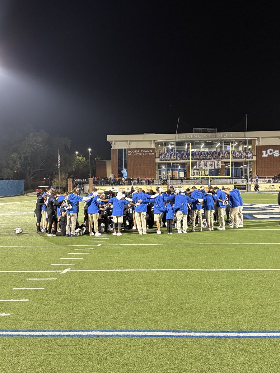 There simply isn’t a better place on a Friday Night to be than at Viking Stadium! #Family #Brotherhood #Won