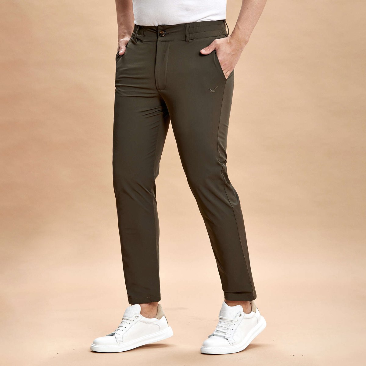 SmileCollection's tweet photo. Theo Erkek Eşofman | https://t.co/Gf0QfBOgNM

Rahatlığı ve şıklığı bir arada yaşayın. %92 polyamit ve %8 elastan karışımıyla üretilmiştir, böylece hareket özgürlüğünü maksimum seviyeye çıkarırken konforu da garanti eder.

Detaylı Bilgi ve Sipariş : https://t.co/peJP015yqW https://t.co/Y9BZ4UID8q