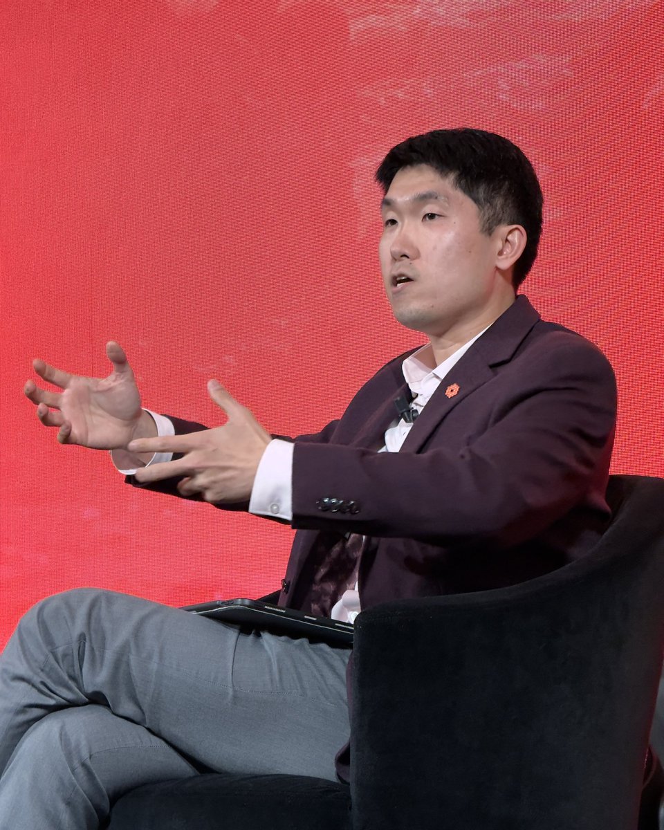 Berggruen Institute (@berggrueninst) on Twitter photo <a href="/miquai/">Michael Wong</a> Extraplanetary exploration is about looking beyond: it involves learning that the cosmic story is a way to understand whether there are other narratives to develop. As astrobiologists, we focus on planetary phenomena rather than individual organisms. #PlanetarySummit <a href="/miquai/">Michael Wong</a> Extraplanetary exploration is about looking beyond: it involves learning that the cosmic story is a way to understand whether there are other narratives to develop. As astrobiologists, we focus on planetary phenomena rather than individual organisms. #PlanetarySummit