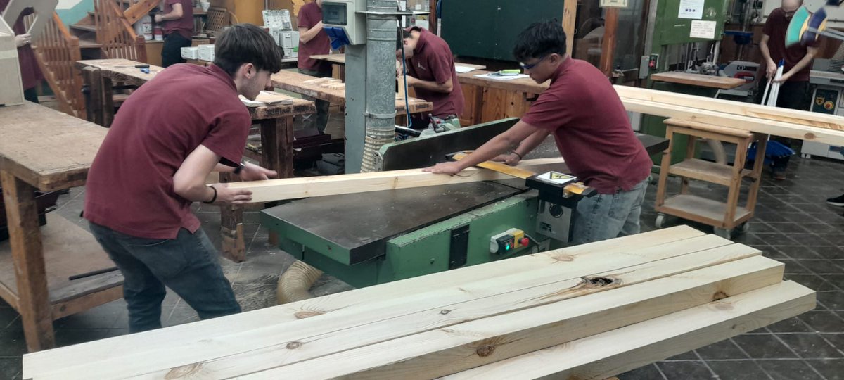 Escola d'Art La Industrial (@escoladartlain1) on Twitter photo 