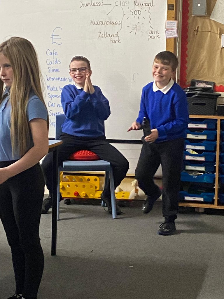 Miss Toland & P4-7 tweet media