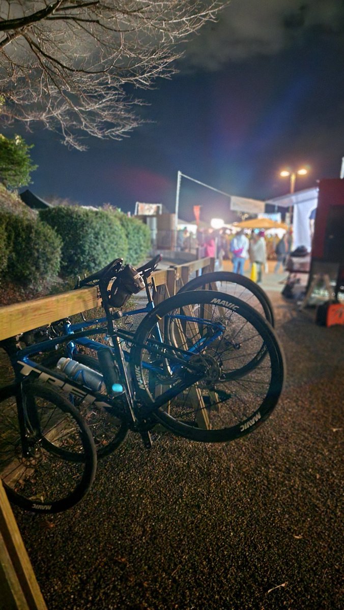 tomo@ロードバイク乗り (@cometomobici) on Twitter photo 今日は常葉大学サイクリング同好会さん <a href="/Tokoha_Cycling/">常葉大学サイクリング同好会</a> 主催の、オクシズサイクリングイベントに参加してきました。
展望スポット巡り、美味いもの巡りのサイクリングとなりました。参加者同士の交流もあり、いいイベントとなりました!
イベント前後にダイラボウ、日本平へ行って、ライド完了です。 今日は常葉大学サイクリング同好会さん <a href="/Tokoha_Cycling/">常葉大学サイクリング同好会</a> 主催の、オクシズサイクリングイベントに参加してきました。
展望スポット巡り、美味いもの巡りのサイクリングとなりました。参加者同士の交流もあり、いいイベントとなりました!
イベント前後にダイラボウ、日本平へ行って、ライド完了です。