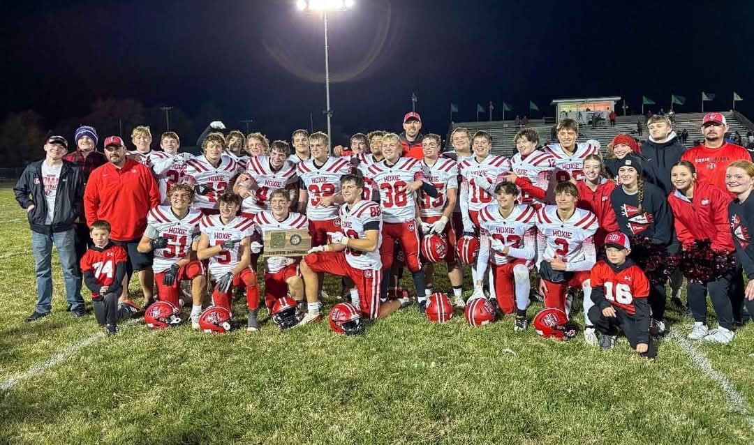 Hoxie in 8M-I heads to the state championship for the first time in seven years! They beat South Central 42-28. Hoxie is 12-0 for the first time in school history and will look for their second state football title! #epicfootballcamps 💯🏈🏆 <a href="/coachbaar/">Lance Baar</a> Keep it rolling ⚡🏆