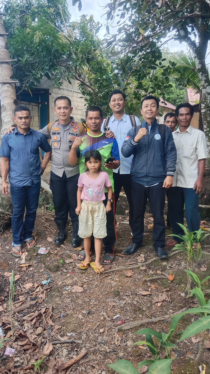 AdenRadianus's tweet photo. Senin 11 November 2024
Optimalisasi program 100 Polri untuk ketahanan pangan nasional, Luhkan bersama Dinas Perikanan Bengkayang melakukan identifikasi pelaku usaha budidaya untuk penerima bantuan benih ikan
#giatluhkansatminkaltegal
#giatluhkanbengkayang https://t.co/WSHJBVsOUl