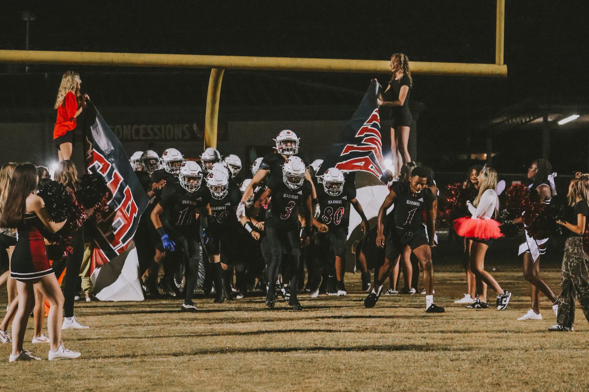 Couldn't be more proud of where this Franklin County Seahawk Football Program is headed 🔴⚫

In the past we used to just field teams, now it's a year around program. Excited for time off but also excited for the future of this program!