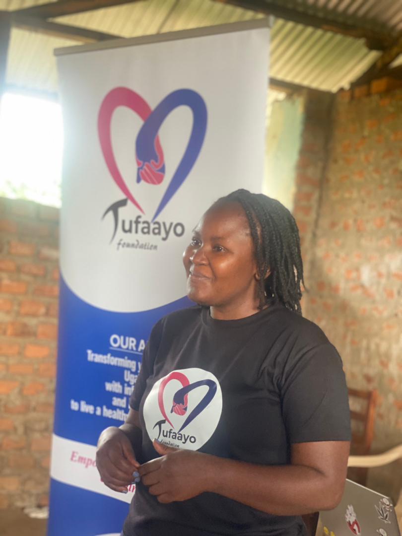 tufaayo's tweet photo. #SugarDaddys awareness 
Day 3 of sugar daddy awareness project at Vision high school..
Our facilitators dedication to save the young girls future is commendable #girlpower
@africanngos 
@thedprize 
@PlanUganda https://t.co/3MJxj6nbXZ