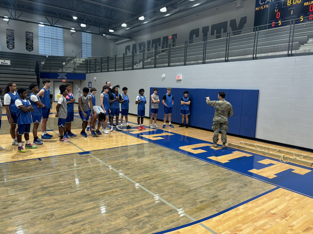 capcityhsbball's tweet image. Thank you @SSGCDavis for working with our guys yesterday on the value of teamwork and leadership! We appreciate your commitment to our student-athletes! #GoCavsGo