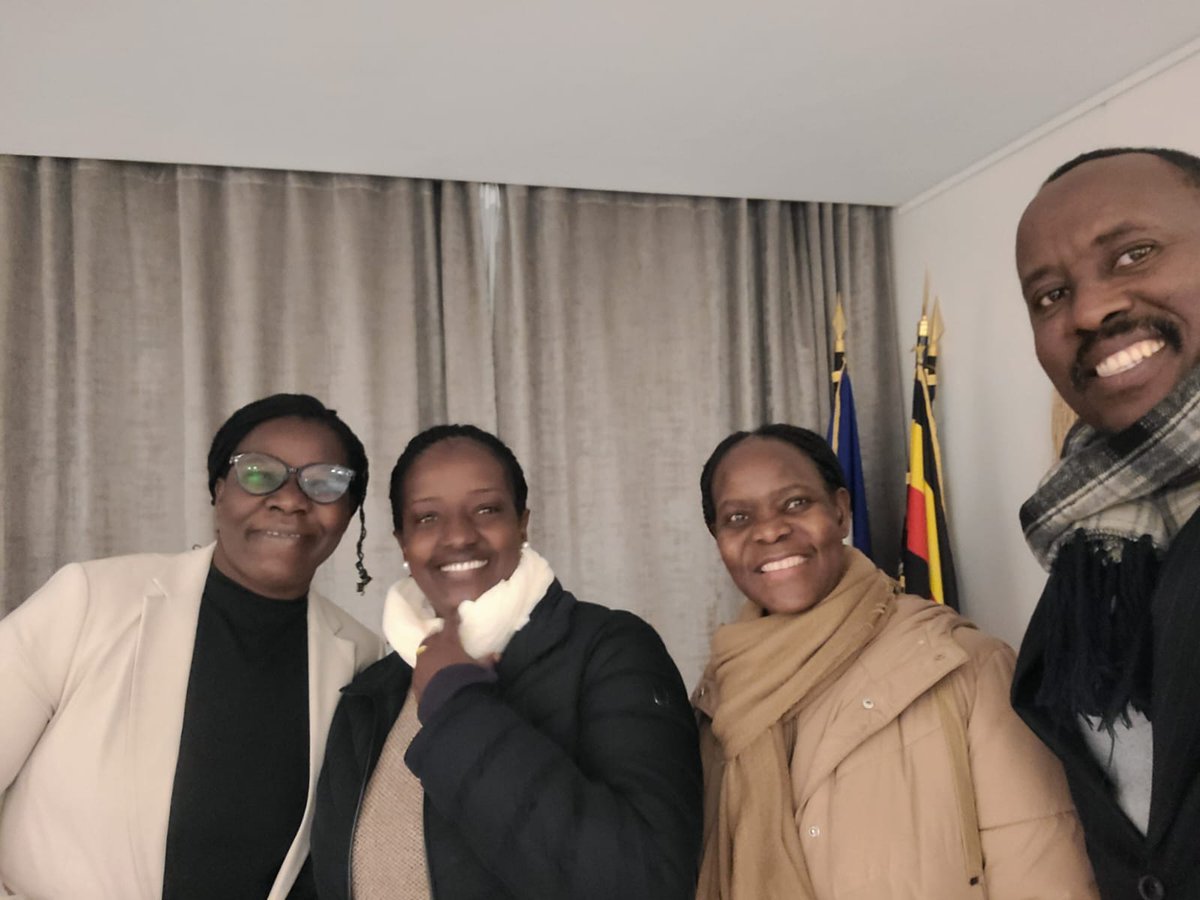 ruth_amule's tweet photo. It's was such an honor to have the Director General URA Pay a weekend curtesy to the official residence Uganda Embassy Paris @UgandaMFA @URAuganda  @UgandaParis @FrenchEmbassyUg @ani https://t.co/602fXd3bMy