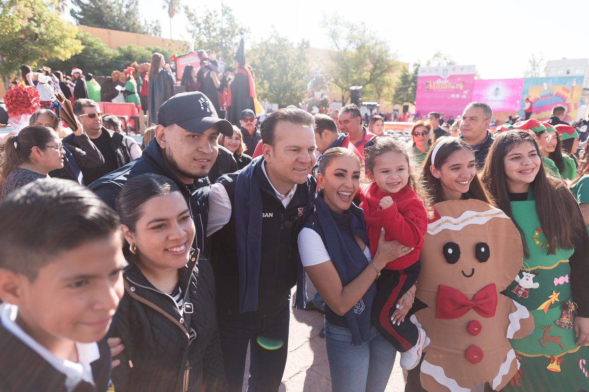 ¡Arranca el Radio Maratón en su 25° aniversario! 🎉

Con su apoyo y generosidad, seguimos llenando de sonrisas los rostros de niñas y niños en todo el estado. 🧸💖
¿Ya trajeron sus juguetes? ¡Recuerden que el Auto Sonrisa los espera para hacer su entrega más fácil! 🚗✨