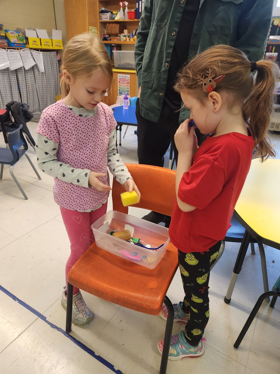 kean_ms's tweet photo. Exploring the different properties of a variety of objects. #grade1isawesome #handsonlearning https://t.co/Dvl1XnEm0Y