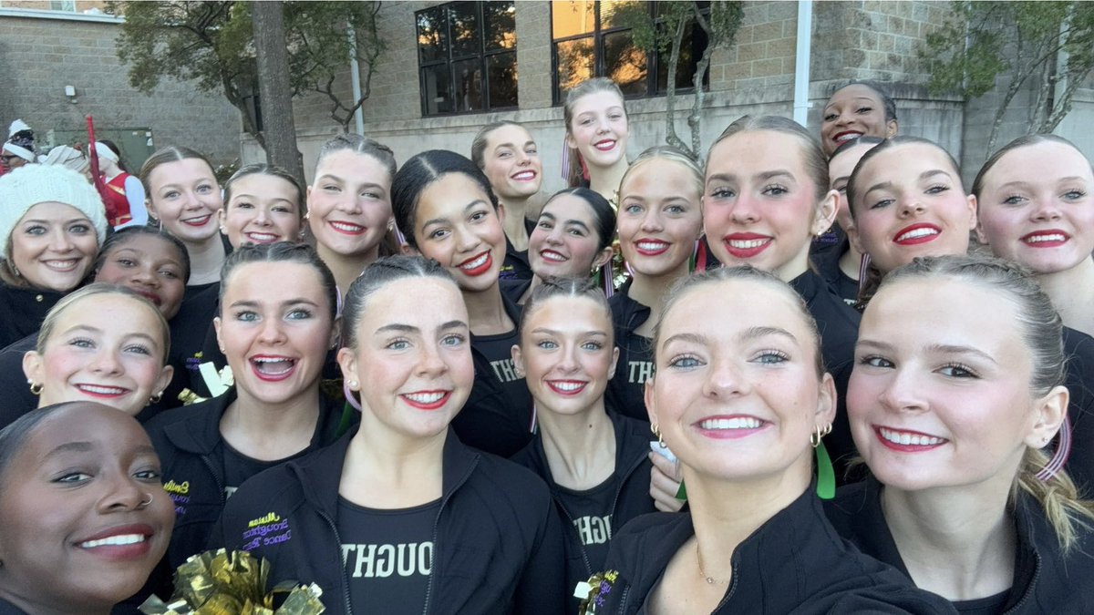CAPSdance (@capsdance2207) on Twitter photo Raleigh Christmas Parade with these sweet and talented girls 🤍🎄<a href="/NBroughtonHS/">Broughton Magnet HS</a> <a href="/BHSCaps/">Broughton Caps</a> Raleigh Christmas Parade with these sweet and talented girls 🤍🎄<a href="/NBroughtonHS/">Broughton Magnet HS</a> <a href="/BHSCaps/">Broughton Caps</a>