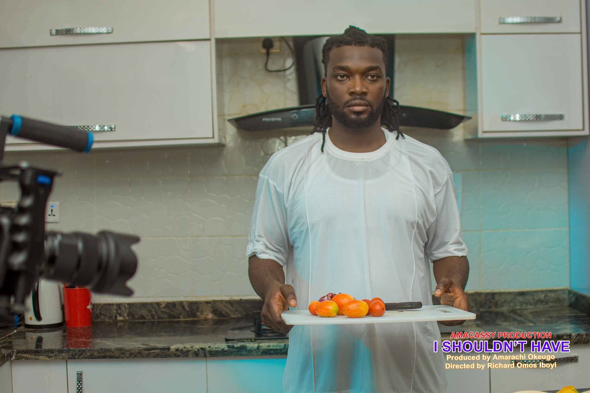 STANEKWE's tweet photo. If i am your chef for a day, what will you ask me to cook for you ? https://t.co/Nz5ZMd7sf0
