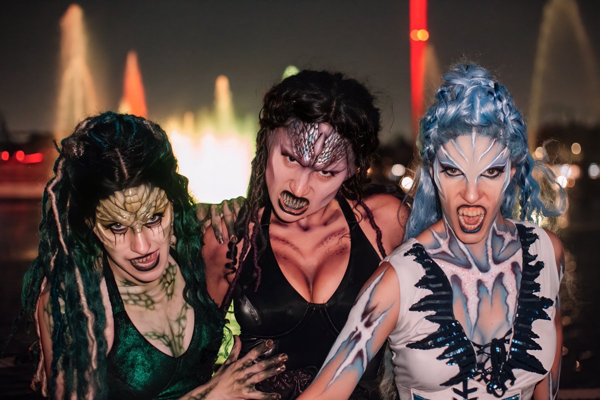 WorkshopTP's tweet photo. new episode alert!!!! 

join @adamj_film and @bellaharveyy as they recap @howloscreamorl this year!!!! 🖤🧜🏼‍♀️🔪

what was your favorite part of this years event? do you want it to return next year?! (we know they do!!) https://t.co/8ly0y7t2xf