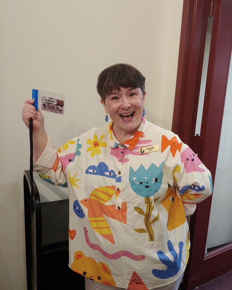 Thanks so much to
<a href="/ConstellationEG/">Constellation</a>
Energy for their grant supporting two Elmwood Park Zoo passes for our patrons for one year! #constellationcommunitychampions