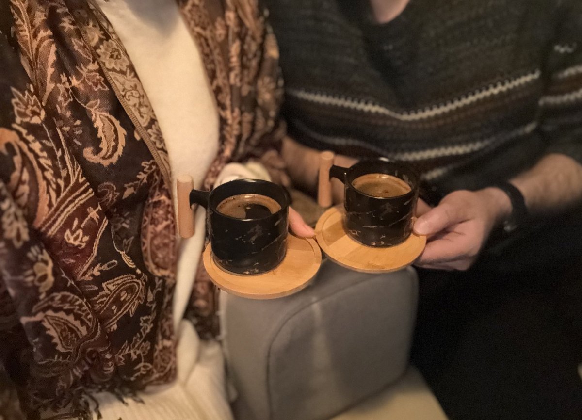 « نتشارك القهوة معًا »