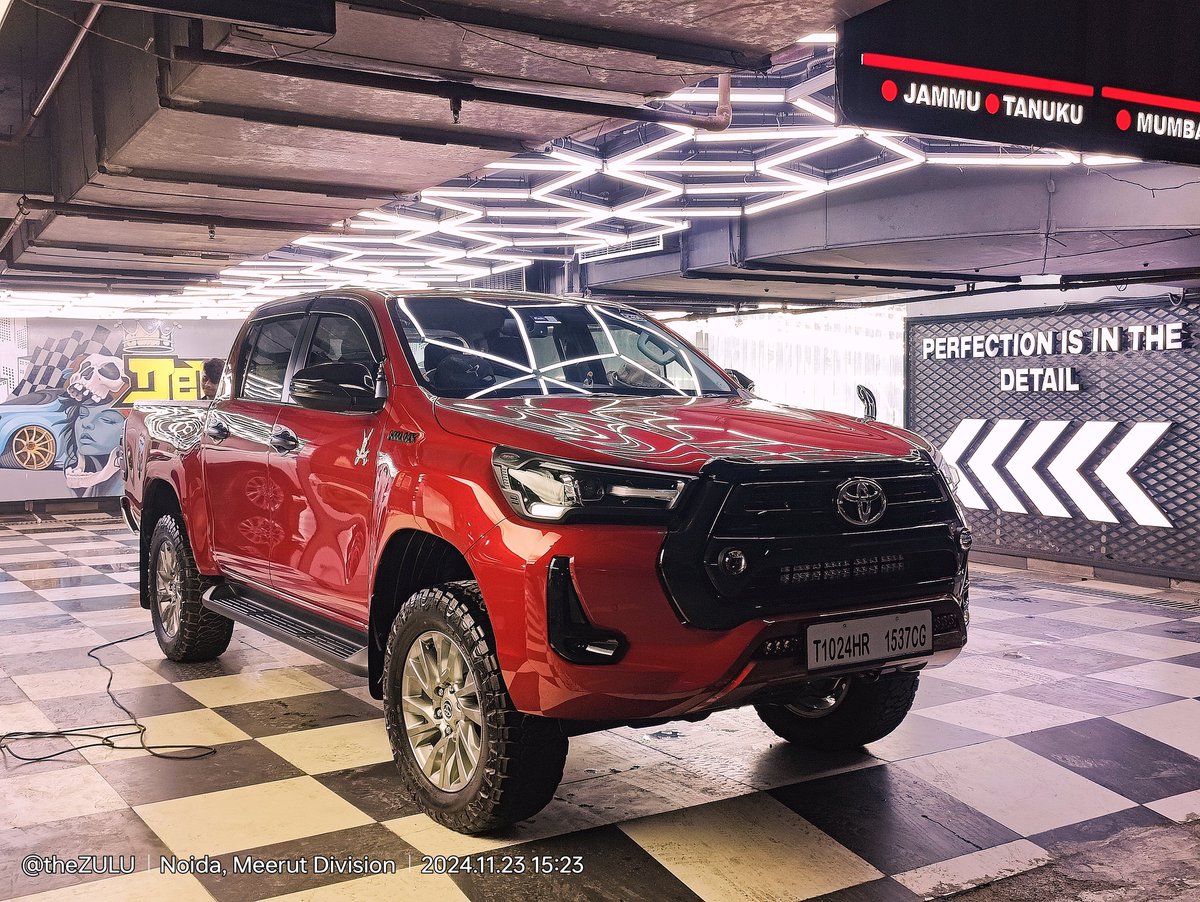 RaveenKr's tweet photo. As someone's rightly said...
'𝙋𝙚𝙧𝙛𝙚𝙘𝙩𝙞𝙤𝙣' truly, 𝙞𝙨 in the Detail !

#toyotahilux
#invincible #indestructible 
#unconquerable #undefeated
#borntoconquer #whateverittakes 
#mydieseltruck 
#loveyourtruck 

#ZULU 2 #borntobewild
#bashonregardless 👊
#MyOtherRideisTANK https://t.co/ugSPcAEIdE