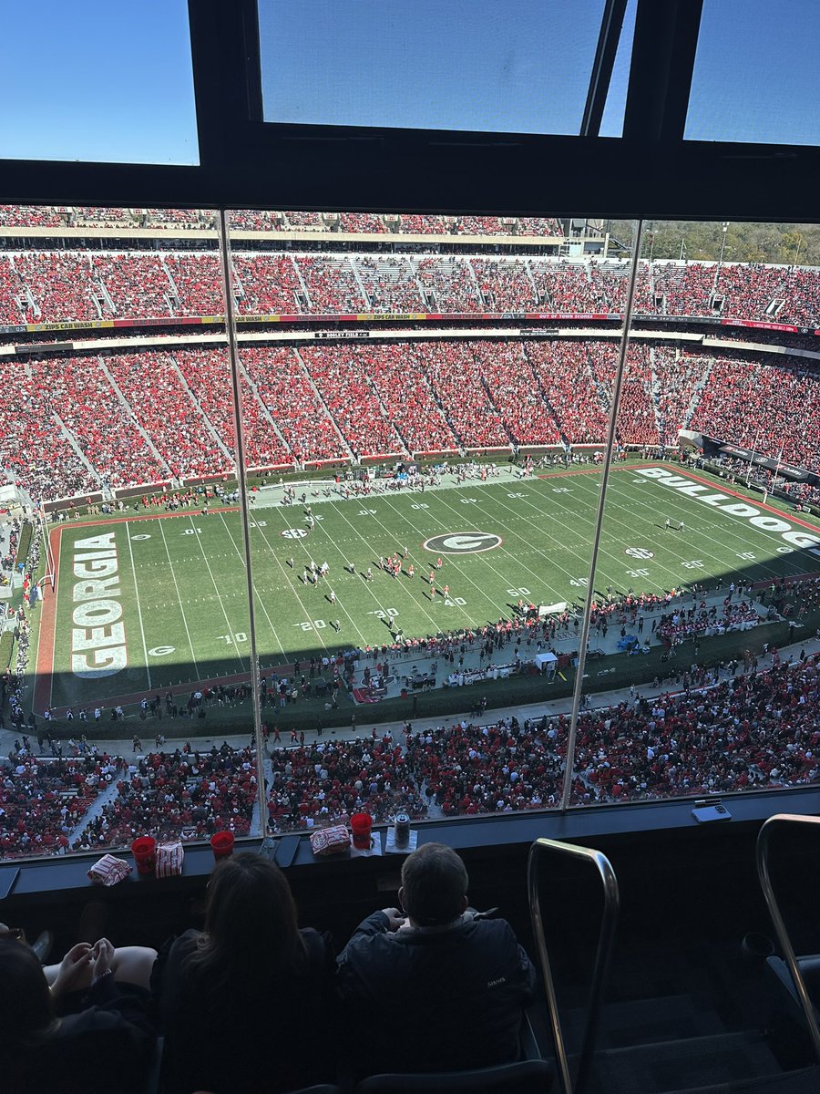 Mark Cole tweet media