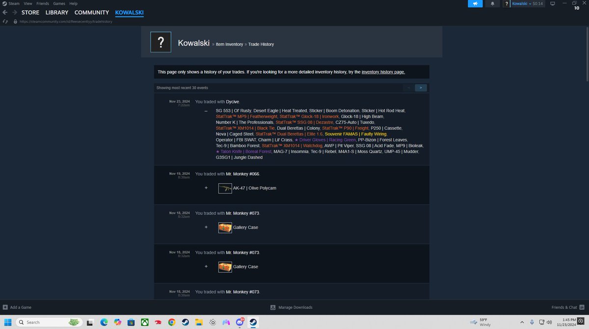 Reesecently's tweet photo. @anomalyskins Can you help me get my items back that I was scammed for or atleast make sure the account get banned so they don't keep my items without repercussion? attached are the accounts that API scammed me, while impersonating a steam employee. please, I feel helpless... https://t.co/Pfdv3bcjtq