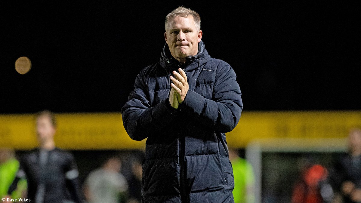 Farnborough FC tweet media