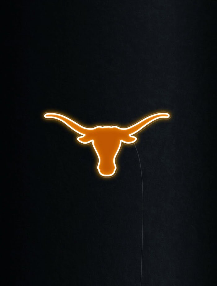 AGTG after a great conversation with <a href="/CoachK_FBCoach/">Peter Kwiatkowski</a> I am blessed to receive my 11th offer from the University of Texas !!!!!!