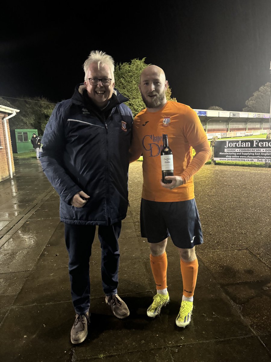 Man of the Match today Captain Kyle Baker seen here with Match &amp; Club Sponsor Nigel Bettridge from <a href="/MoultonWindows/">Moulton Windows</a> 

Kyle had an outstanding game in midfield scoring twice in the opening 6 minutes. His shot led to the 3rd goal and made some defence splitting passes all game.