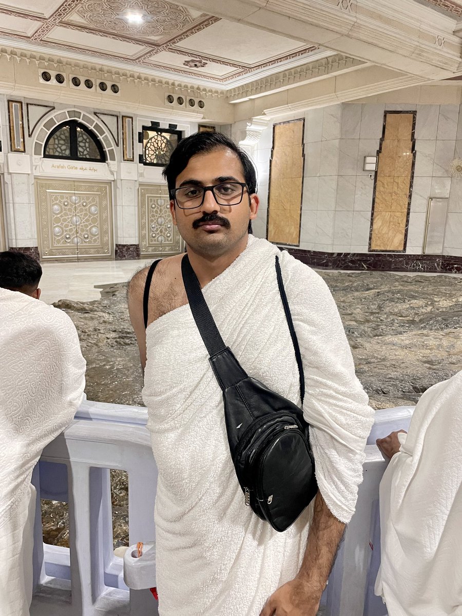 umarf940's tweet photo. Alhamdulillah With Allah’s infinite mercy and blessings, I have completed my Umrah. This journey has been profoundly spiritual and humbling experience and I am filled with gratitude for opportunity to visit holy cities of Makkah https://t.co/okNIGFt79w