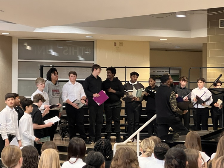 BRCCSD180's tweet photo. Baritones getting some extra practice while sopranos relax a little. https://t.co/z7KurXinIr