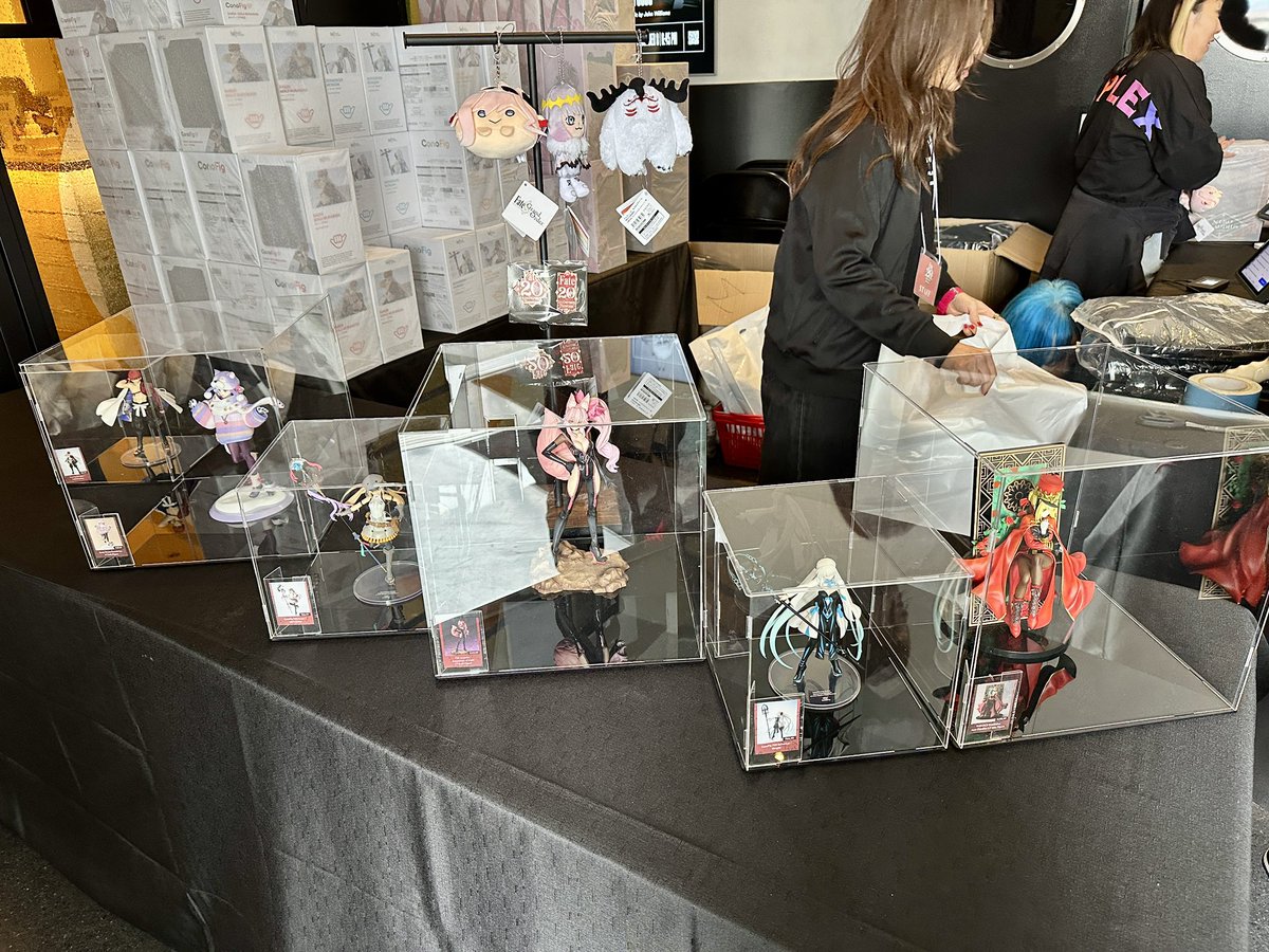 tononet's tweet photo. Here’s some pictures of the venue! Are you at the Fate Franchise 20th Anniversary event? 
#Aniplex #Fate20th https://t.co/lRGXKAzBYv