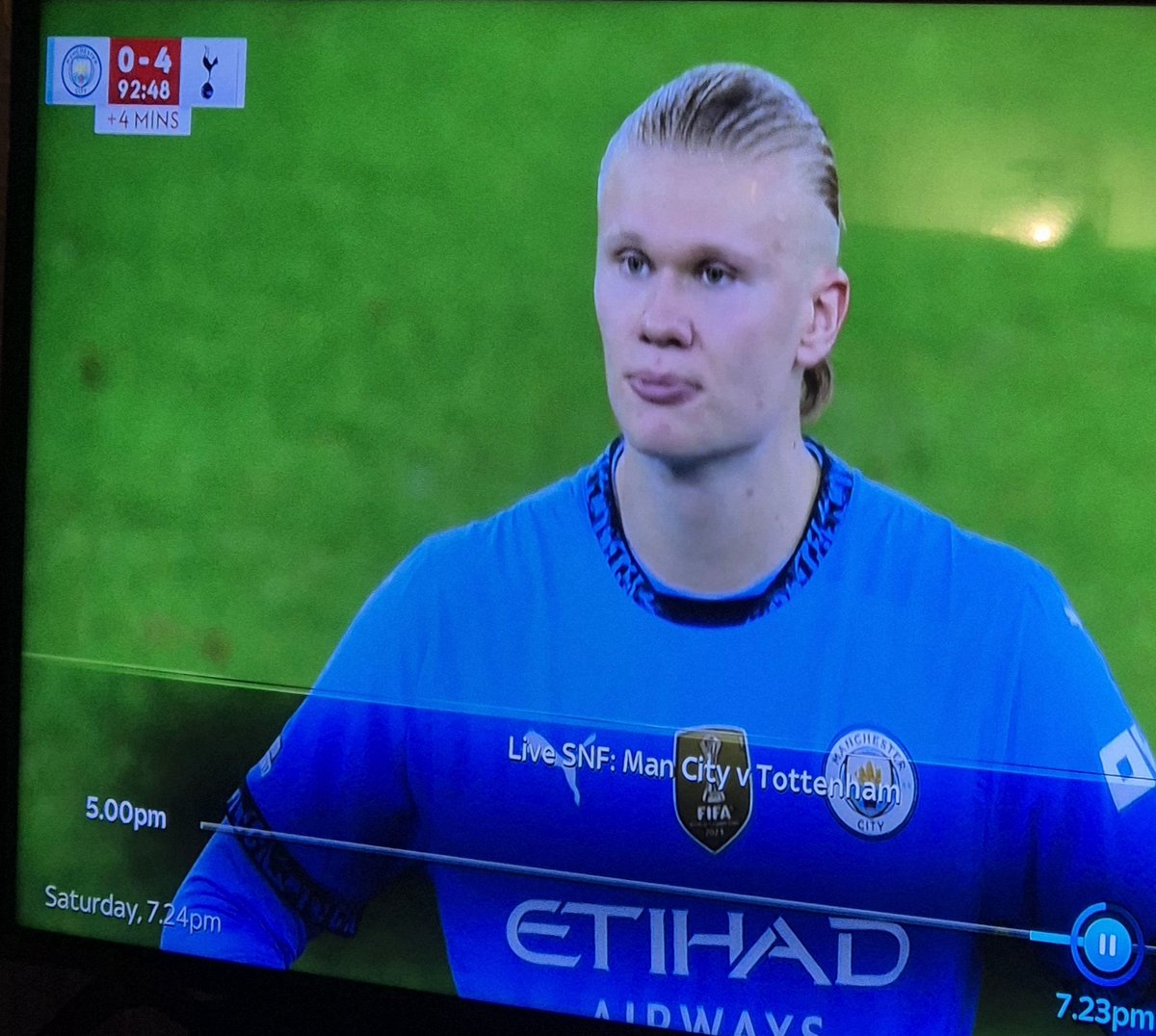 Welshmonitor's tweet image. Face of a clueless person #ManCity #5inARow #WheelsComingOff 🤣🤣🤣🤣🤣🤣🤣🤣🤣🤣🤣🤣🤣🤣🤣🤣