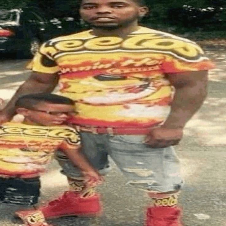 B4llinShrimp368's tweet image. deleting that bc i’m #spooked