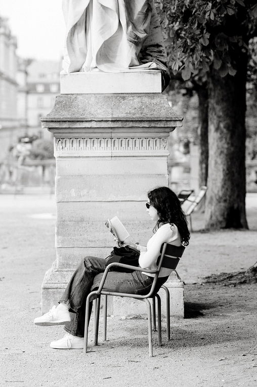 dufour_l's tweet photo. Gabriel Descamps - Please support my instagram feed @laurent.dufour.paris - #135mm #2024 #24x36 #3x2 #Afternoon #Aprèsmidi #Arbres #BlackAndWhite #Canon #City #EOS5DSR #Eté #Europe #France #JardinduLuxembourg #JardinPublic #Lecture #Livre #Modeportrait
https://t.co/7QlHqg85wR https://t.co/v4mi4qJ6pt