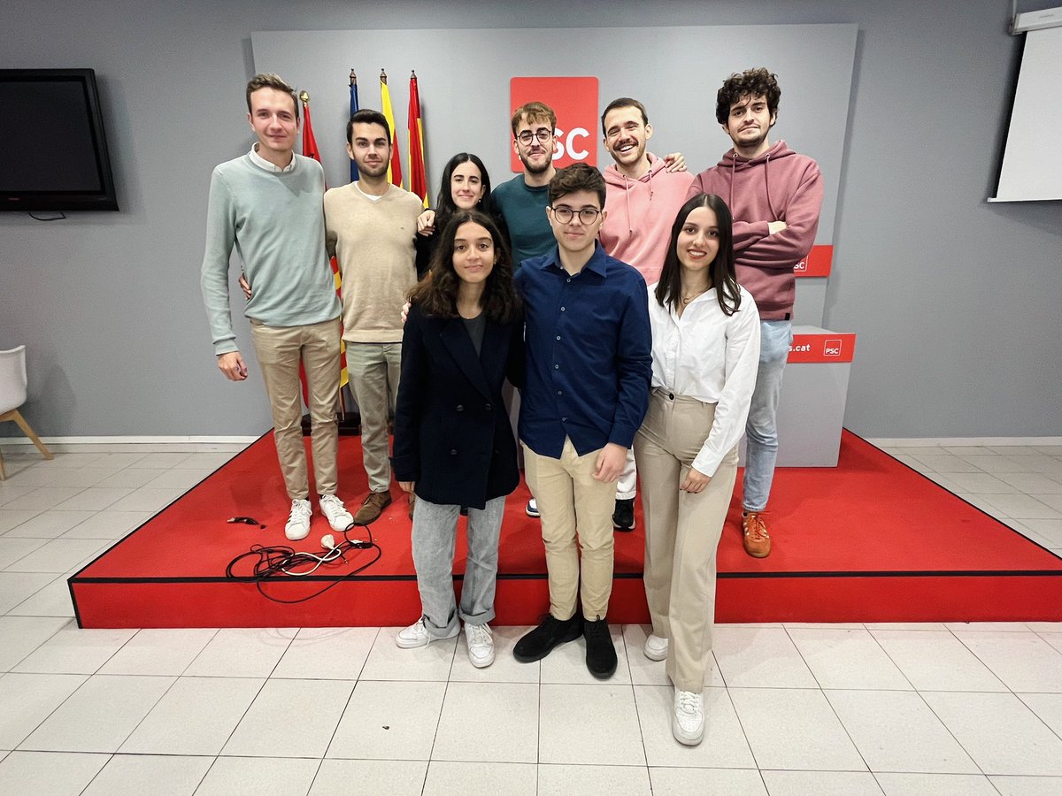 Aquest matí, hem acompanyat als companys i compayes de la <a href="/jscterrassa/">JSC Terrassa /❤️</a> on s’ha renovat la comissió executiva encapçalada pel company <a href="/paubelloperez/">Pau Bello</a> 

Molta sort i encerts a tot l’equip! 

#FemUnMillorVallès! ✊🏻🌹