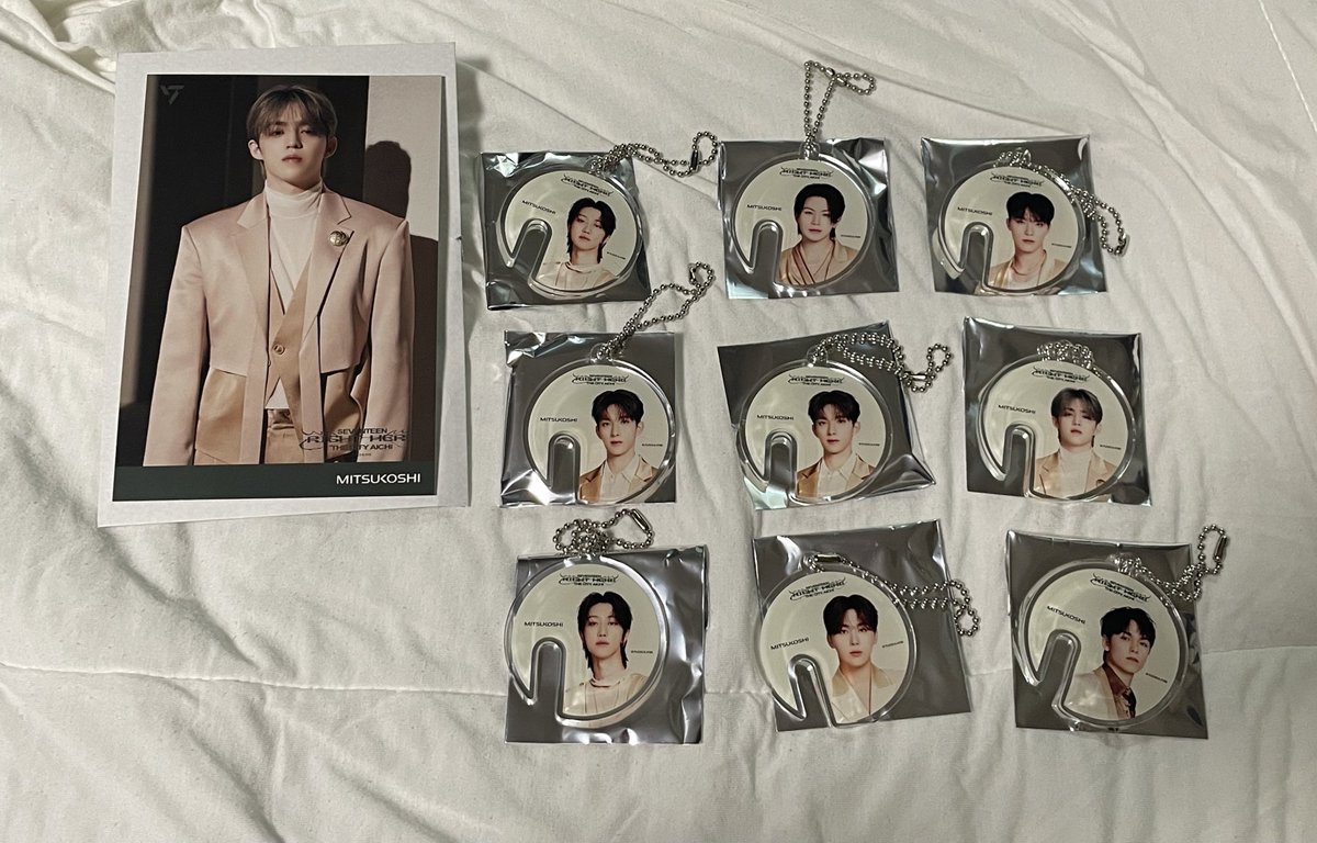 SEVENTEEN RIGHT HERE セブチ スタンプラリー 名古屋 三越 特典 ポストカード アクリルグラスマーカー 交換

譲 ミンハオ ウジ スンチョル ドギョム ウジ ディノ バーノン スングァン

求 ポスカ ウォヌ 
アクリル ジョンハン ジョシュア

名古屋手渡しまたは郵送
お気軽にお声かけください🙇