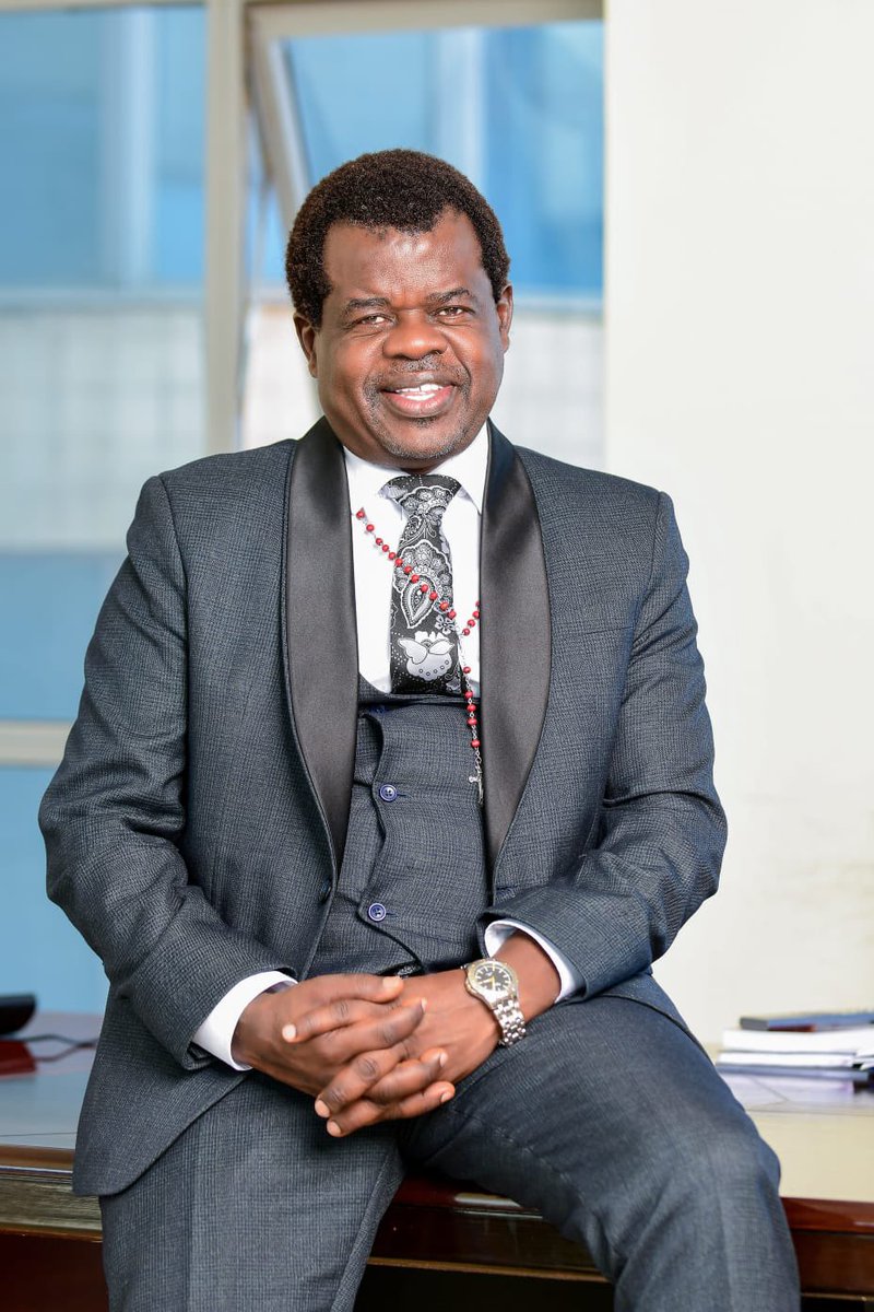<a href="/OkiyaOmtatah/">Okiya Omtatah Okoiti</a> for President.
He stands for integrity and accountability.
A proven fighter against corruption.
He rejects luxury funded by public money.
He challenges poor governance and resists cartels.
Elect him for genuine transformation.