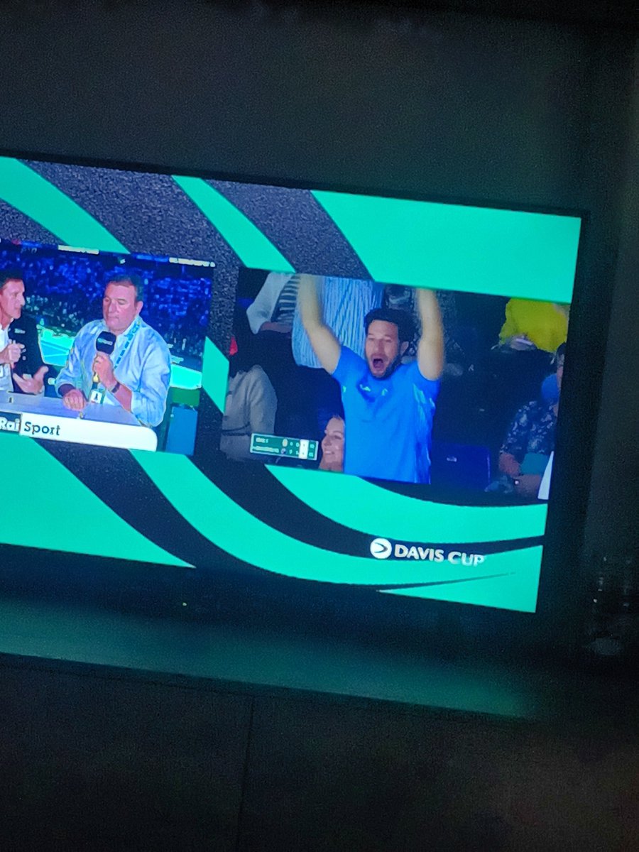 ferr730's tweet photo. Malaga una provincia italiana🤭
#Berrettini
#DevisCup https://t.co/QQH81iDnDg