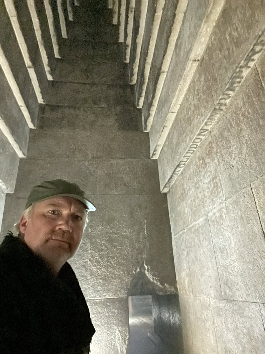 MEGALITHOMANIA's tweet photo. The interior of the Red Pyramid of Dahshur is quite odd. Two lower chambers and a higher chamber with no access that appears to have the floor missing revealing weathered cyclopean blocks. The footage will show it better which I’ll put into a video soon. #redpyramid #dahshur https://t.co/nJfIrSmHBn