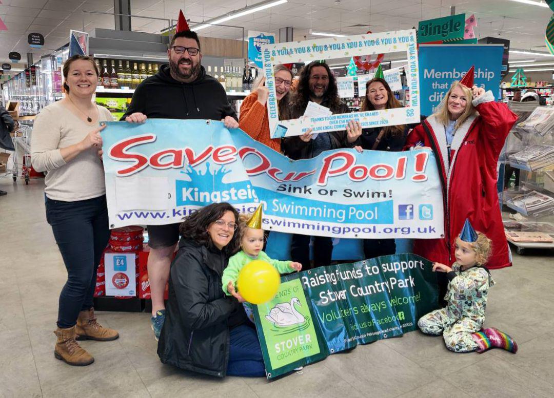 ExeCoopMPs's tweet image. Such fun at our #coopcelebration of funds raised by members for #LocalCommunityFund causes in #Teignbridge! Thanks to @StrandCommunity, @kingsteigntonsw, @Assist_Teign &amp;amp; Friends of Stover Park for coming &amp;amp; @CoopFuneralcare &amp;amp; store colleagues &amp;amp; #fairtrade friends for supporting!🎉