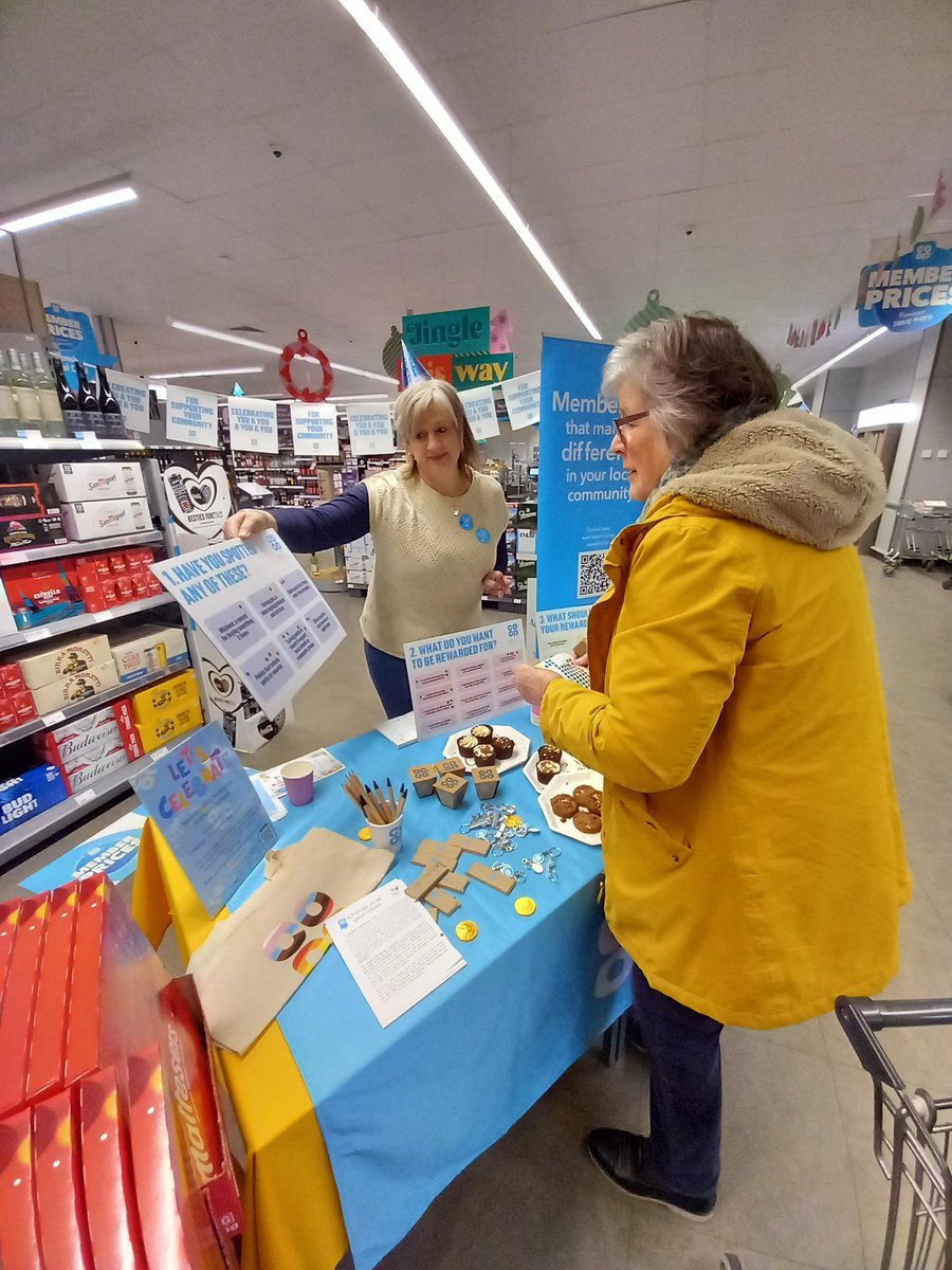 ExeCoopMPs's tweet image. Such fun at our #coopcelebration of funds raised by members for #LocalCommunityFund causes in #Teignbridge! Thanks to @StrandCommunity, @kingsteigntonsw, @Assist_Teign &amp;amp; Friends of Stover Park for coming &amp;amp; @CoopFuneralcare &amp;amp; store colleagues &amp;amp; #fairtrade friends for supporting!🎉
