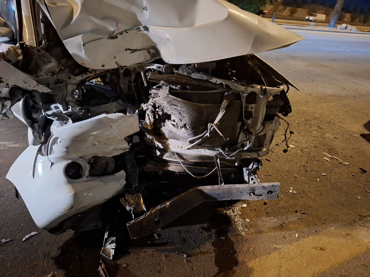 Sameh6Adel's tweet image. لو أبصر العبد ما خفي من لطف ربه لحمده علي البلاء كما يحمده علي العافية الحمد لله قدر الله وماشاء فعل نعوذ بالله من أعين تترقب حياتنا وكأنها تنتظر تدميرها ومن أنفس تحزن لتوفيقنا وكأنها تسعى لمنعها نعوذ بالله من قلوب يملؤها مرض الحسد دون أن تدري ما نفقد وما به نمر اللهم اكفنا إياهم