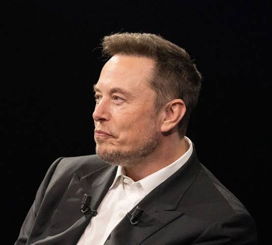 GlobeEyeNews's tweet photo. Elon Musk says that the United States is heading toward bankruptcy very quickly. https://t.co/yjyaEtBzzS