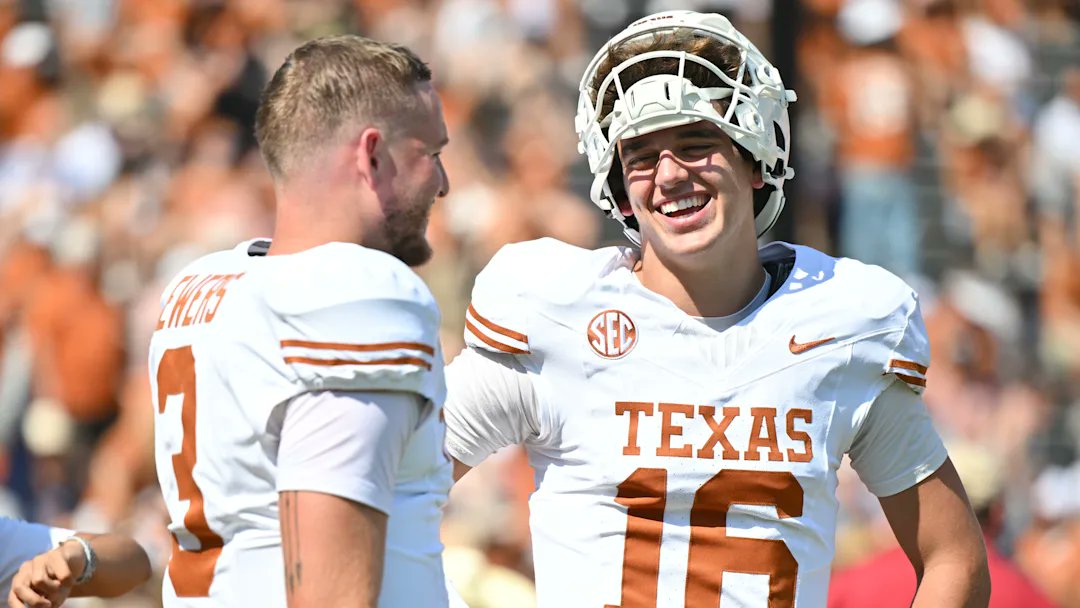 BarronsMedicalJ's tweet photo. @TexasFootball Hey #TexasFootball Did Hear The Disrespect From The @CollegeGameDay Set - Before Texas Senior D - #Austintx #Atx #AtxH @kellyclarkson @ESPNCFB @TexasFootball #Beecave #RoundRock https://t.co/QY3RNU4Tna
