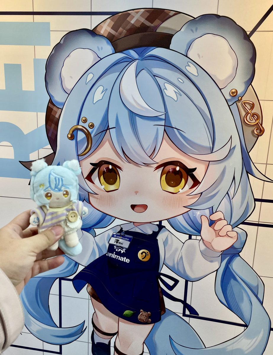 jenny40128's tweet photo. 終於讓寶寶們和本尊立牌合照了！

明明是為了中捷的活動才做了娃娃，卻因為那段時間太忙沒時間去而錯過了QQ

這次在北部怎樣都要逼自己出門啊啊啊～

#Reipaint #hibikipaint https://t.co/d7ENXzvQpk