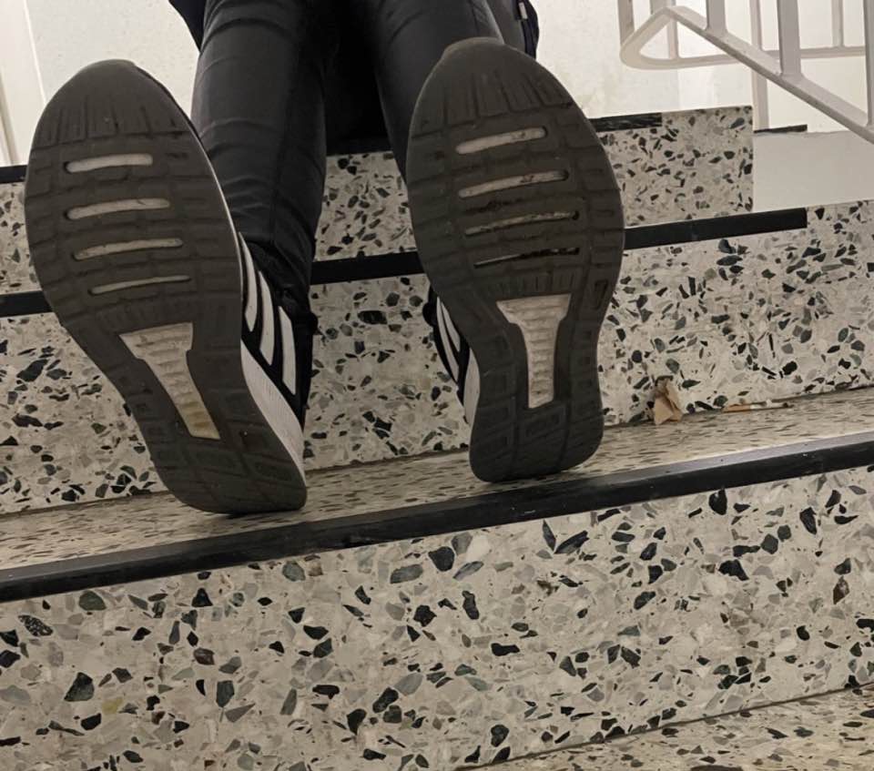 Bei wem liegt schnee? 
Du Hund wirst dich für mich unten ohne in den Schnee knien Fotos in meine dms

Wie gerne würdest du Missgeburt jetzt meine Sohlen sauber lecken los auf den Boden mit dir du Nuttensohn jeden Krümel sauber lecken 
Wem sein Hirn bumse ich heute per Video call?